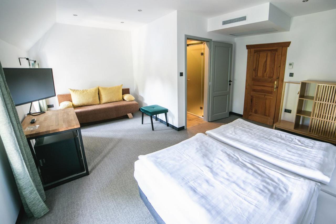 Hotel Gabriella Тапольця Екстер'єр фото