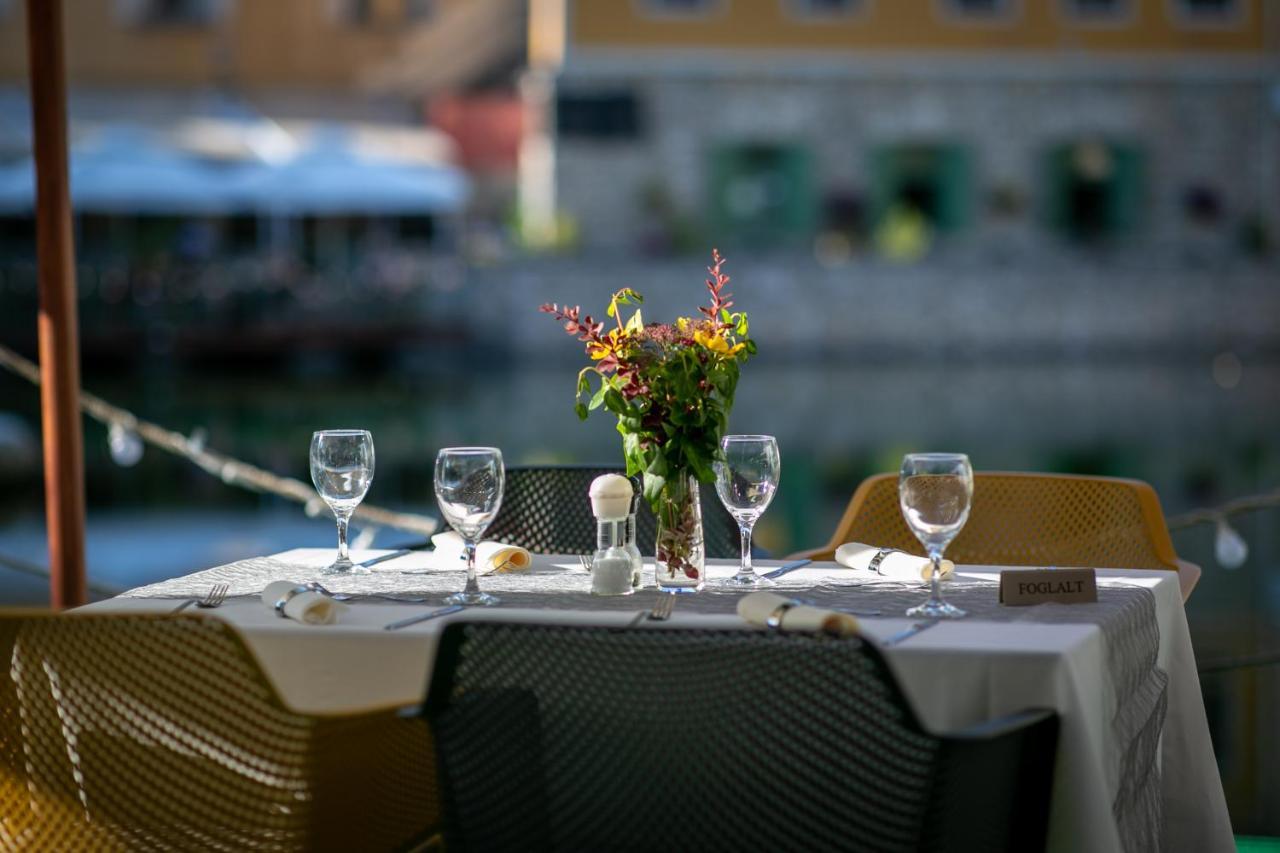 Hotel Gabriella Тапольця Екстер'єр фото